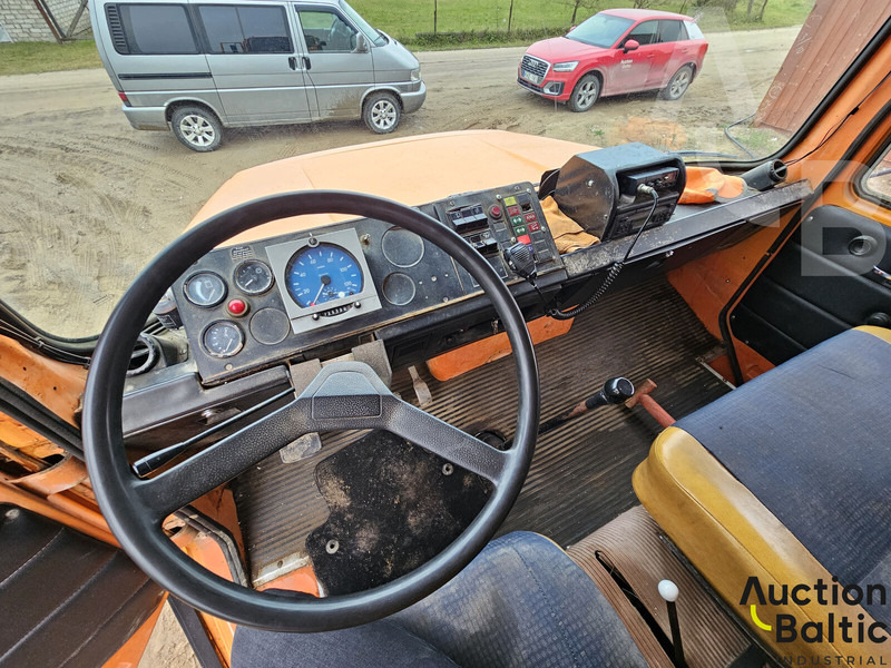 翻斗车 Magirus M 160 D 15：图7