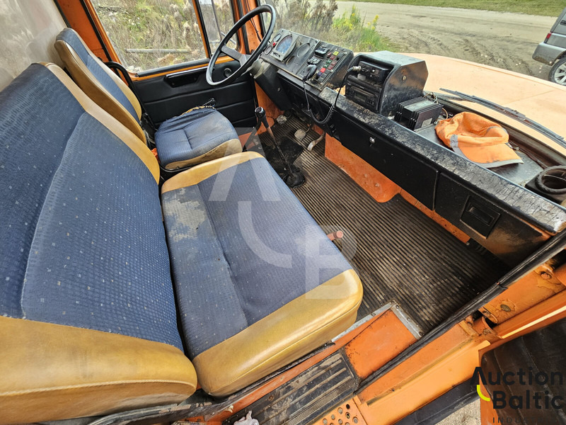 翻斗车 Magirus M 160 D 15：图9