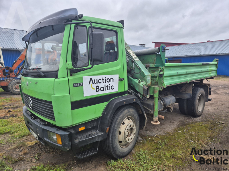 Mercedes-Benz 1117K - 翻斗车, 起重车:图2 Mercedes-Benz 1117K - 翻斗车, 起重车:图2
