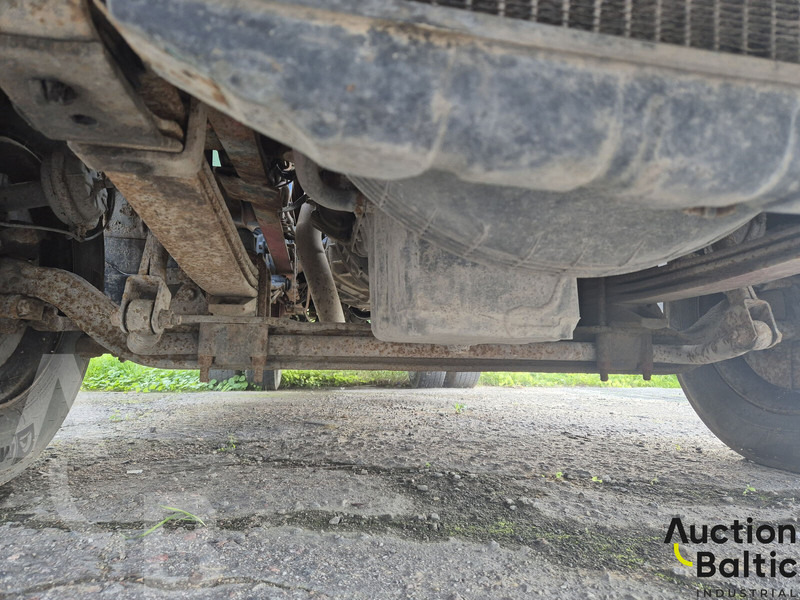 栏板式/ 平板卡车 Mercedes-Benz 1117:图13 栏板式/ 平板卡车 Mercedes-Benz 1117:图13