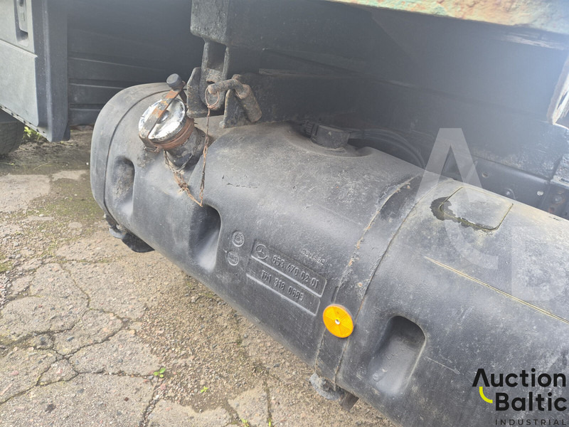 栏板式/ 平板卡车 Mercedes-Benz 1117:图15 栏板式/ 平板卡车 Mercedes-Benz 1117:图15