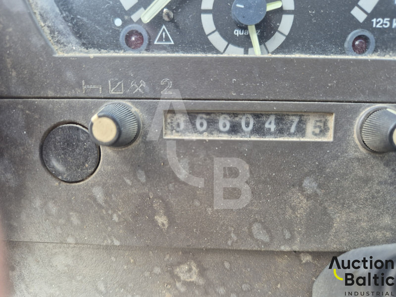 栏板式/ 平板卡车 Mercedes-Benz 1117:图9 栏板式/ 平板卡车 Mercedes-Benz 1117:图9