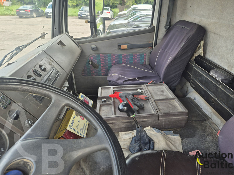 栏板式/ 平板卡车 Mercedes-Benz 1117:图6 栏板式/ 平板卡车 Mercedes-Benz 1117:图6