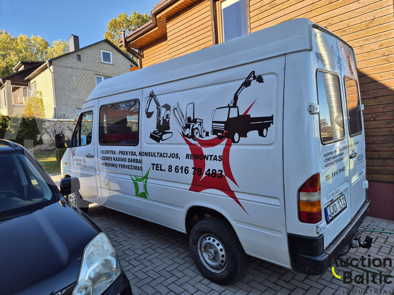 Mercedes-Benz 300-serie 312 D - 无侧窗厢式货车:图3 Mercedes-Benz 300-serie 312 D - 无侧窗厢式货车:图3