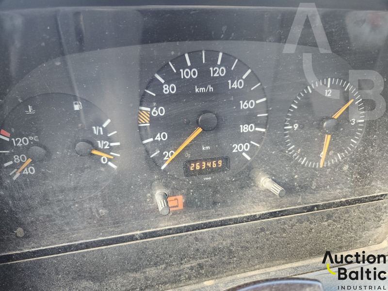 Mercedes-Benz 408 - 平板货车:图5 Mercedes-Benz 408 - 平板货车:图5