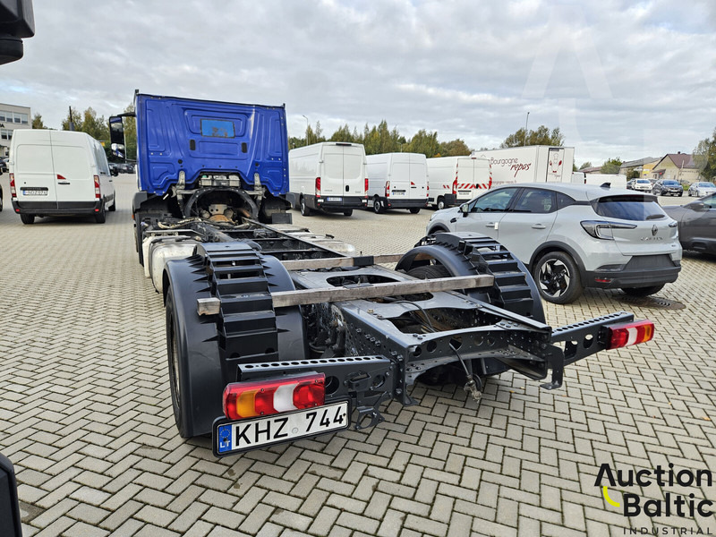 Mercedes-Benz Actros 1843 - 驾驶室底盘卡车:图3 Mercedes-Benz Actros 1843 - 驾驶室底盘卡车:图3