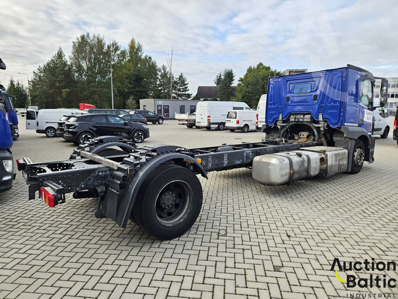 Mercedes-Benz Actros 1843 - 驾驶室底盘卡车:图4 Mercedes-Benz Actros 1843 - 驾驶室底盘卡车:图4