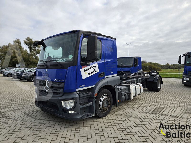 Mercedes-Benz Actros 1843 - 驾驶室底盘卡车:图2 Mercedes-Benz Actros 1843 - 驾驶室底盘卡车:图2
