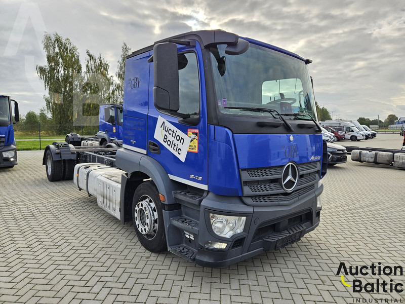 Mercedes-Benz Actros 1843 - 驾驶室底盘卡车:图1 Mercedes-Benz Actros 1843 - 驾驶室底盘卡车:图1