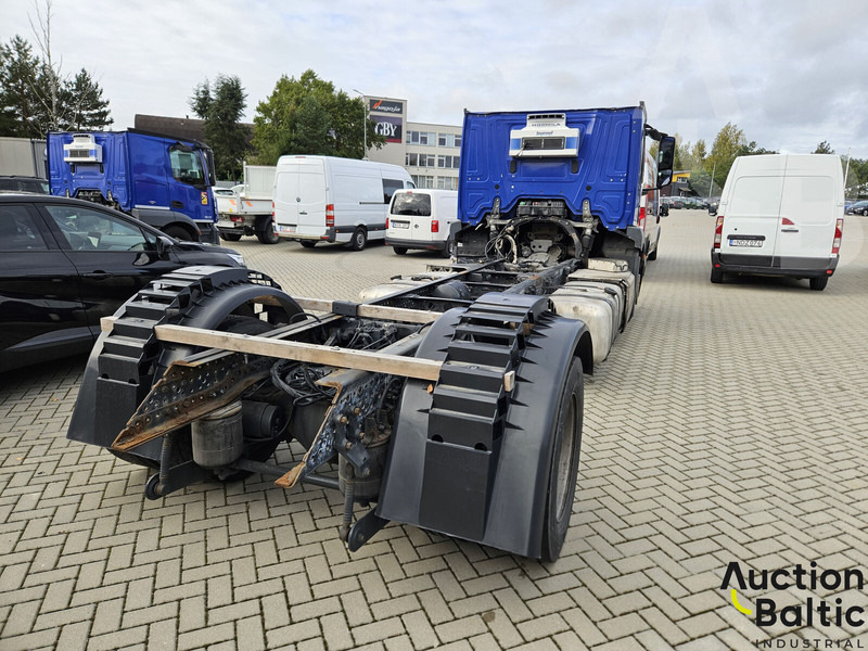 Mercedes-Benz Actros 1843 - 驾驶室底盘卡车:图4 Mercedes-Benz Actros 1843 - 驾驶室底盘卡车:图4