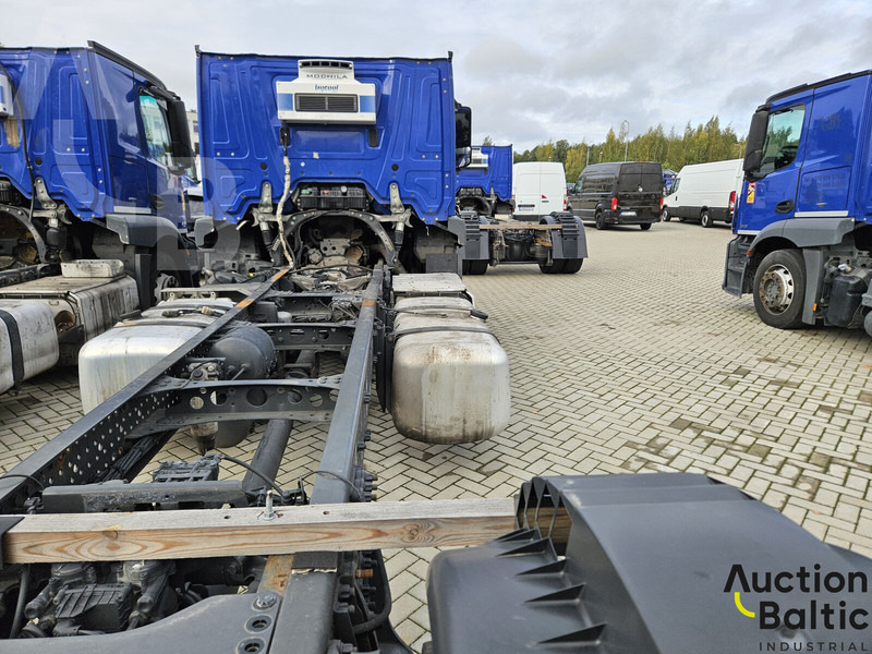 Mercedes-Benz Actros 1843 - 驾驶室底盘卡车:图5 Mercedes-Benz Actros 1843 - 驾驶室底盘卡车:图5