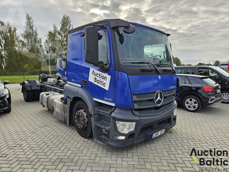 Mercedes-Benz Actros 1843 - 驾驶室底盘卡车:图1 Mercedes-Benz Actros 1843 - 驾驶室底盘卡车:图1