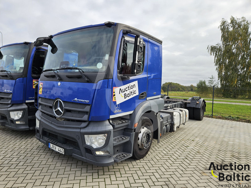 Mercedes-Benz Actros 1843 - 驾驶室底盘卡车:图1 Mercedes-Benz Actros 1843 - 驾驶室底盘卡车:图1