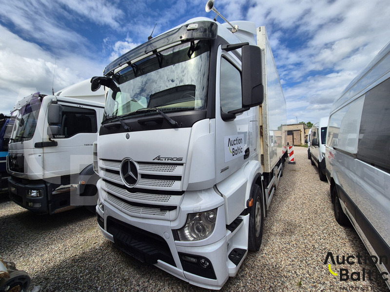 Mercedes-Benz Actros 2551 - 厢式卡车:图1 Mercedes-Benz Actros 2551 - 厢式卡车:图1