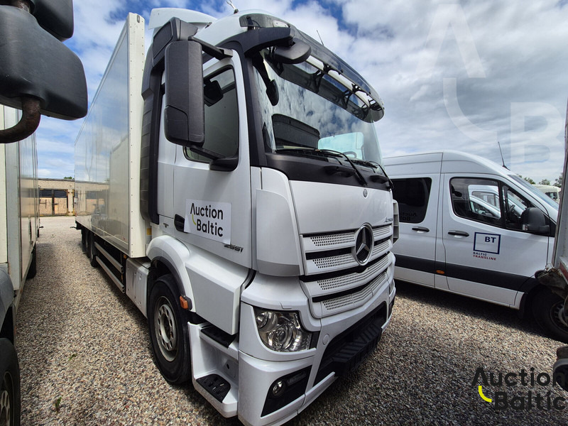 Mercedes-Benz Actros 2551 - 厢式卡车:图2 Mercedes-Benz Actros 2551 - 厢式卡车:图2