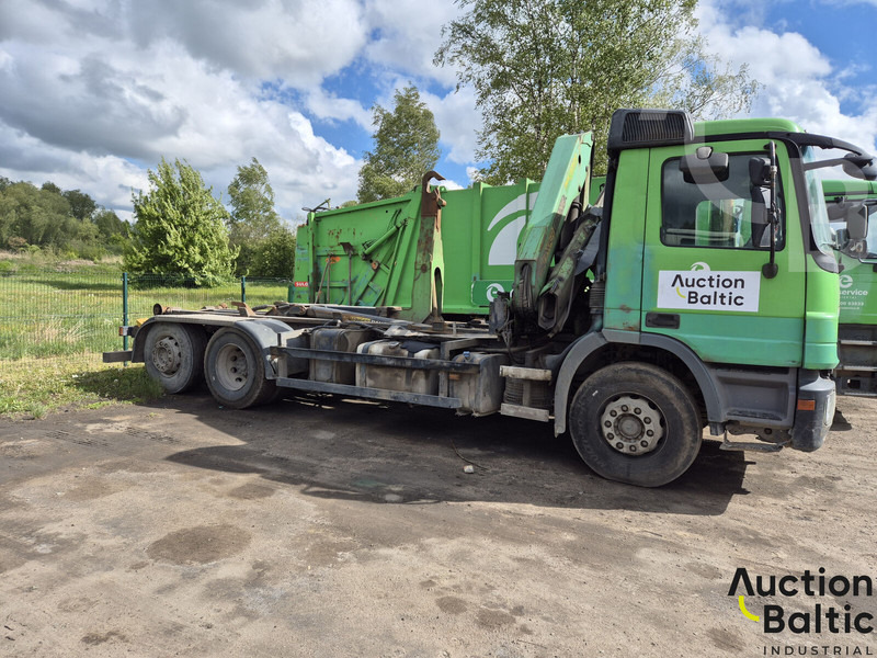 Mercedes-Benz Actros 2636 - 翻斗车:图5 Mercedes-Benz Actros 2636 - 翻斗车:图5