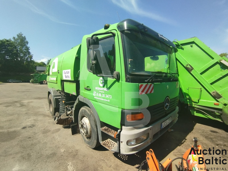 Mercedes-Benz Atego 1318 - 道路清扫机:图1 Mercedes-Benz Atego 1318 - 道路清扫机:图1