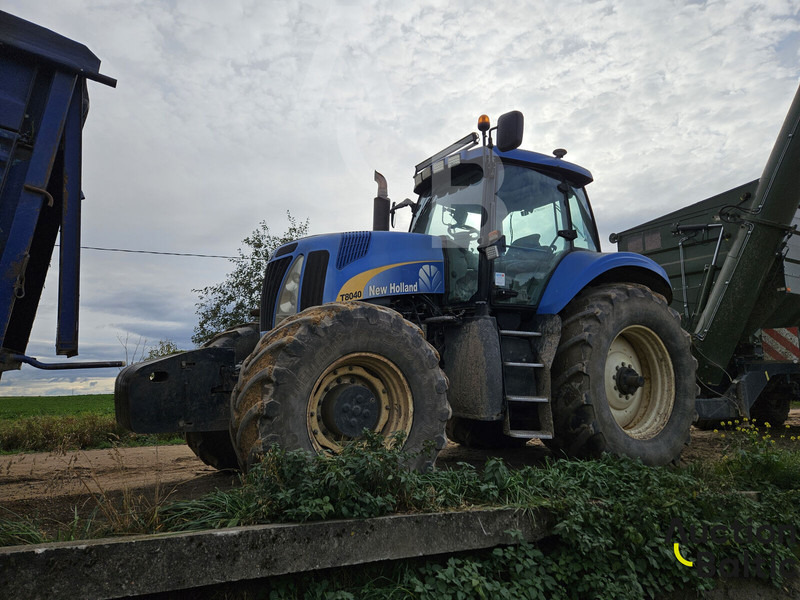 New Holland T 8040 - 拖拉机:图2 New Holland T 8040 - 拖拉机:图2