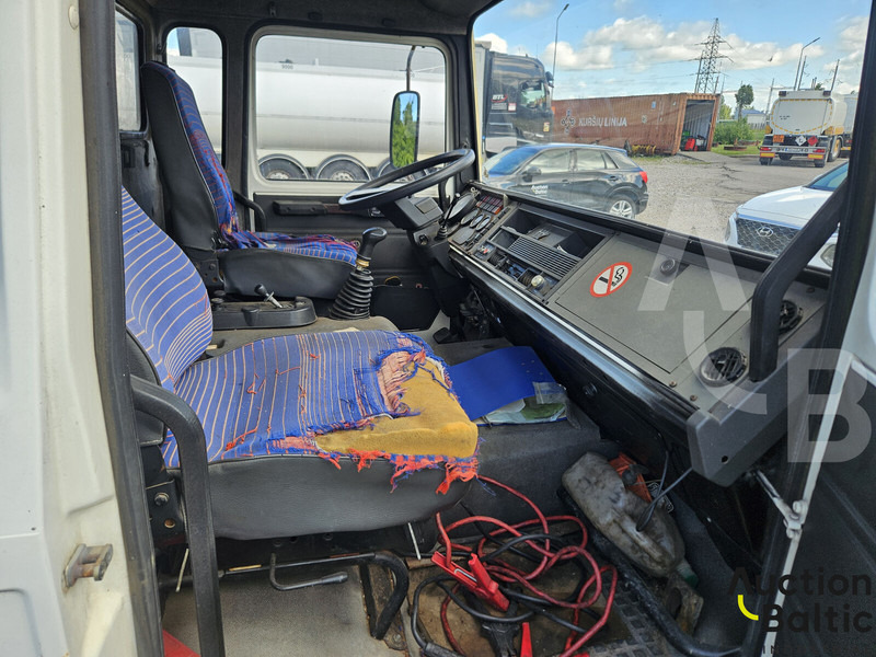 Renault Midliner S 150 - 罐车:图5 Renault Midliner S 150 - 罐车:图5