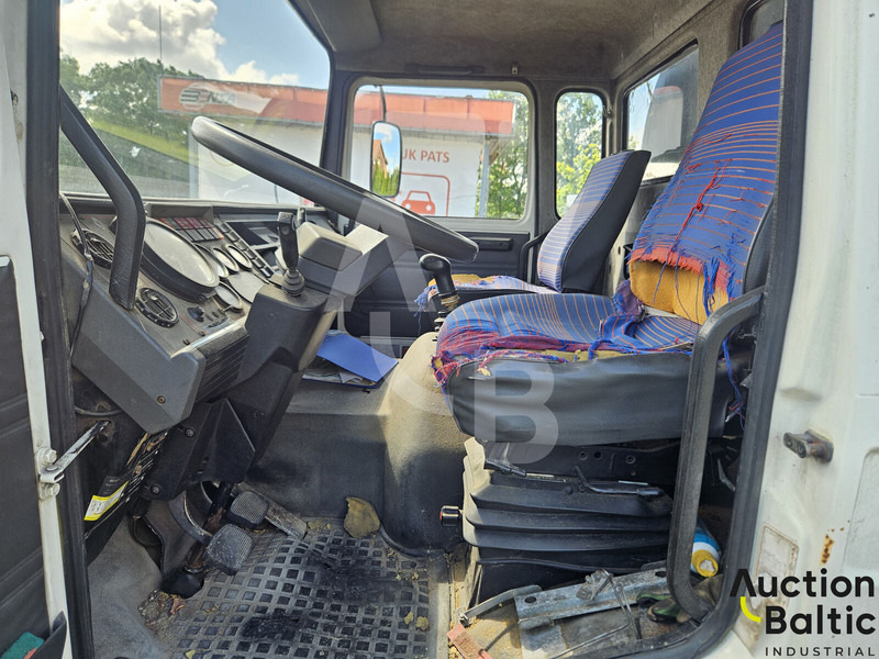 Renault Midliner S 150 - 罐车:图4 Renault Midliner S 150 - 罐车:图4