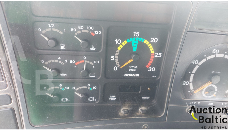 混凝土搅拌车 Scania P 94 GB：图6