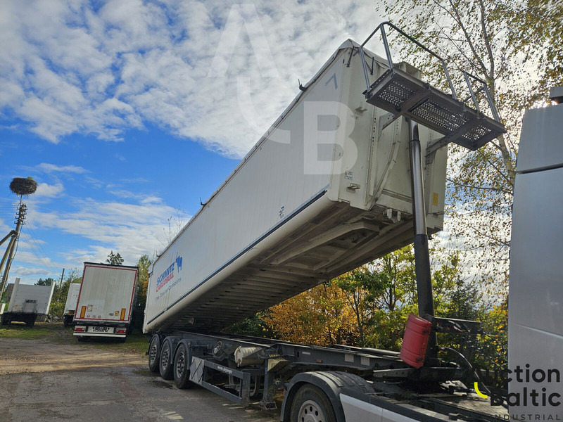 Schmitz Cargobull Gotha SGF*S3 - 侧帘半拖车:图3 Schmitz Cargobull Gotha SGF*S3 - 侧帘半拖车:图3