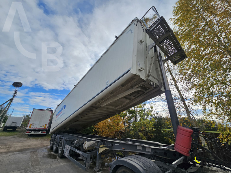 Schmitz Cargobull Gotha SGF*S3 - 侧帘半拖车:图2 Schmitz Cargobull Gotha SGF*S3 - 侧帘半拖车:图2