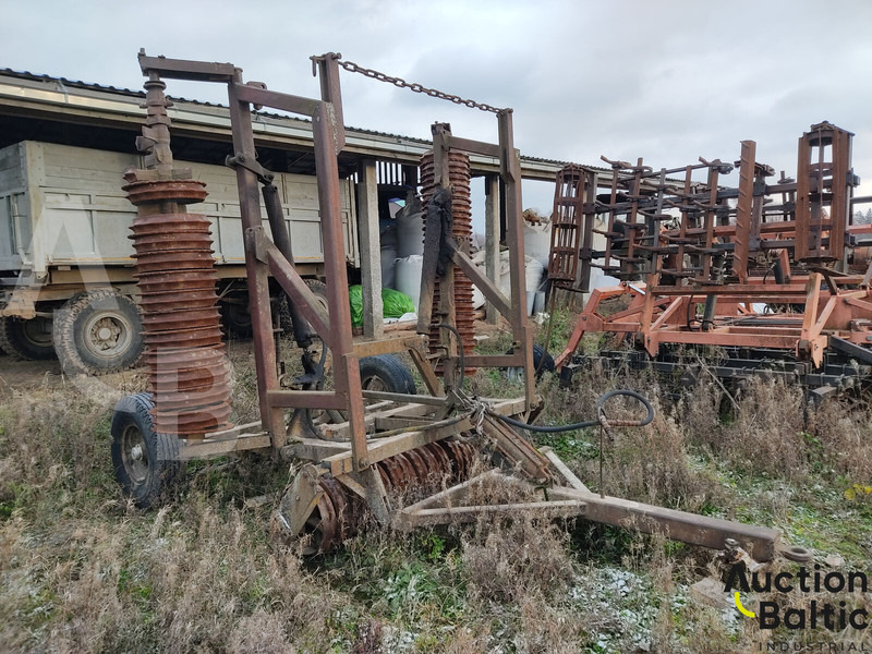 Soil compaction roller - 农场碾压机:图1 Soil compaction roller - 农场碾压机:图1