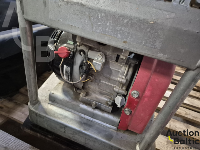 Swepac F.90A - 振动板:图4 Swepac F.90A - 振动板:图4