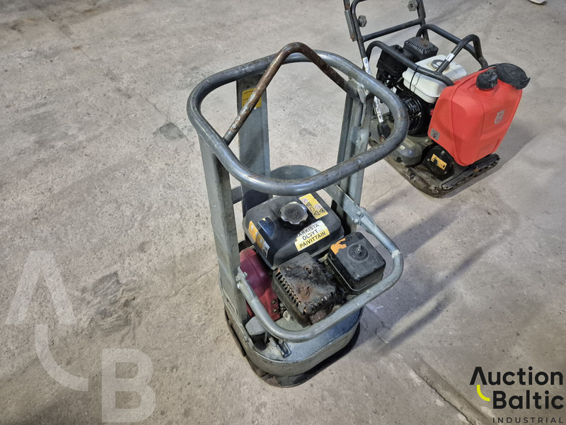 Swepac FR85 - 振动板:图2 Swepac FR85 - 振动板:图2