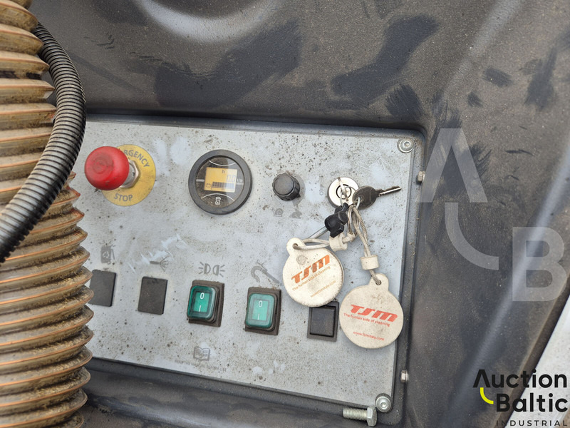 TSM Aria 240 - 道路清扫机:图5 TSM Aria 240 - 道路清扫机:图5