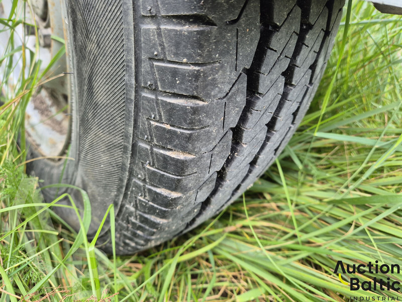 Tiki KP1500-RB - 侧帘半拖车:图5 Tiki KP1500-RB - 侧帘半拖车:图5