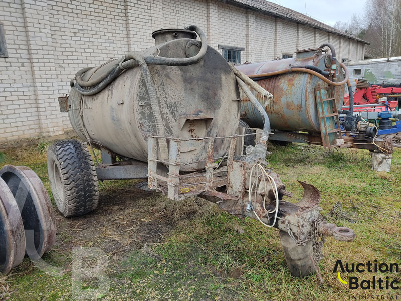 Trailer - tank - 翻斗拖车:图2 Trailer - tank - 翻斗拖车:图2