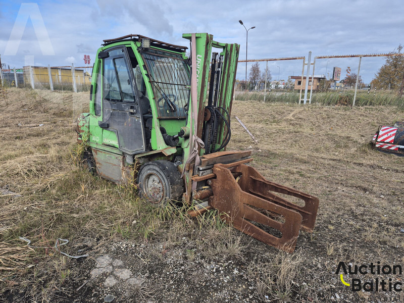 UniCarriers 30 - 柴油叉车:图2 UniCarriers 30 - 柴油叉车:图2