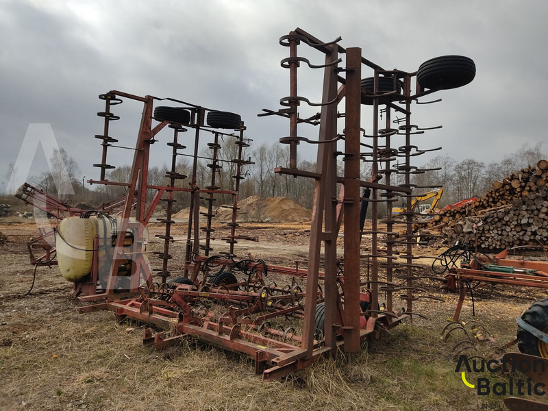 Vaderstad Boggiharv - 耕耘机:图1 Vaderstad Boggiharv - 耕耘机:图1