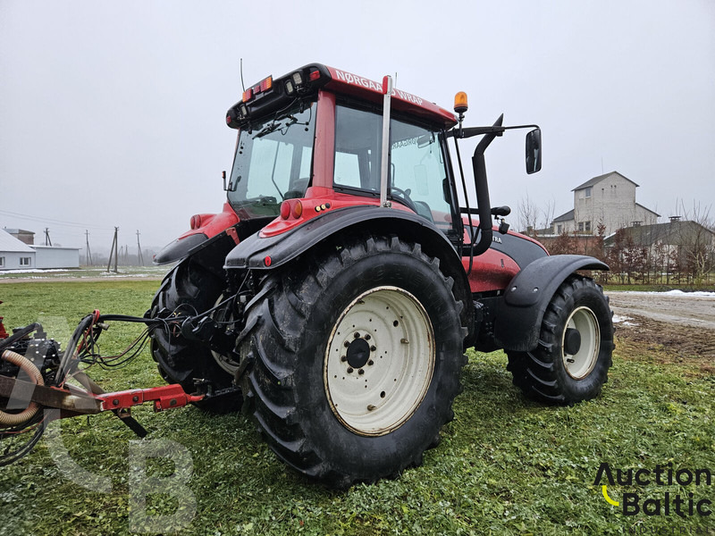 Valtra T190 - 拖拉机:图4 Valtra T190 - 拖拉机:图4