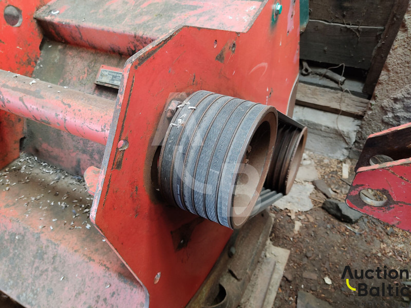 Vogel & Noot TST 300 - 甩刀式割草机/ 表土疏松机:图5 Vogel & Noot TST 300 - 甩刀式割草机/ 表土疏松机:图5