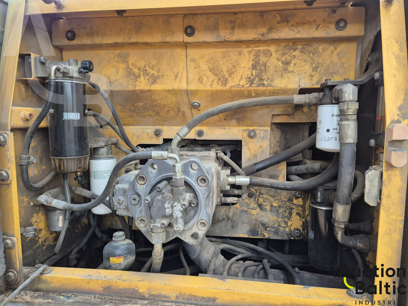 履带式挖掘机 Volvo EC 210 C L：图11