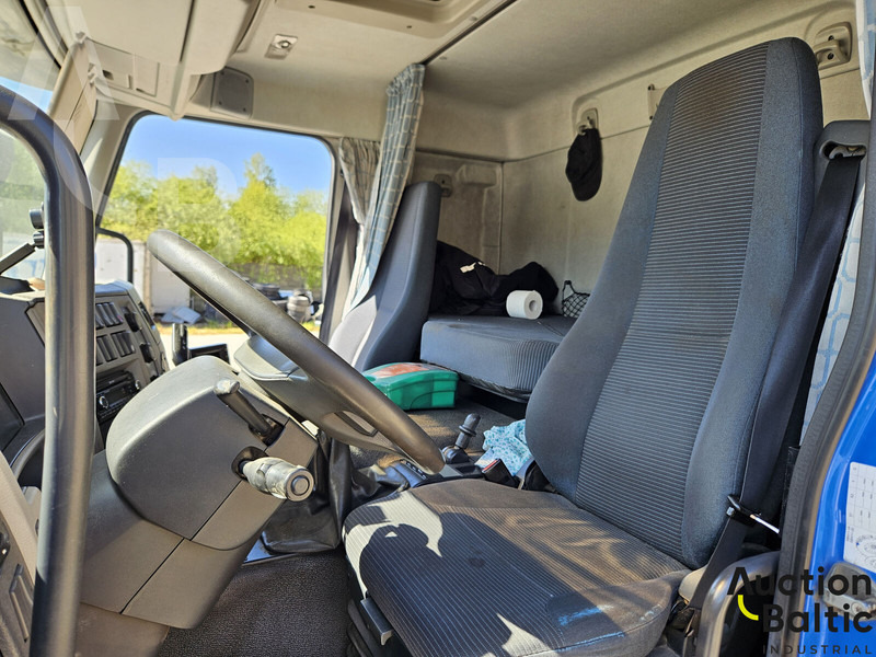 Volvo FE280 - 厢式卡车:图5 Volvo FE280 - 厢式卡车:图5