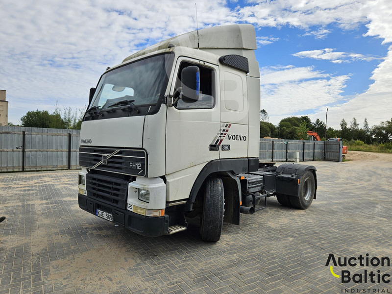 Volvo FH12 - 牵引车:图1 Volvo FH12 - 牵引车:图1