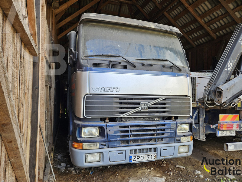 Volvo FH12 - 栏板式/ 平板卡车:图3 Volvo FH12 - 栏板式/ 平板卡车:图3