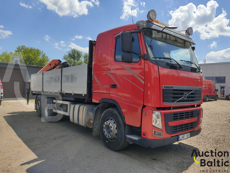 Volvo FH500 - 栏板式/ 平板卡车, 起重车:图1 Volvo FH500 - 栏板式/ 平板卡车, 起重车:图1
