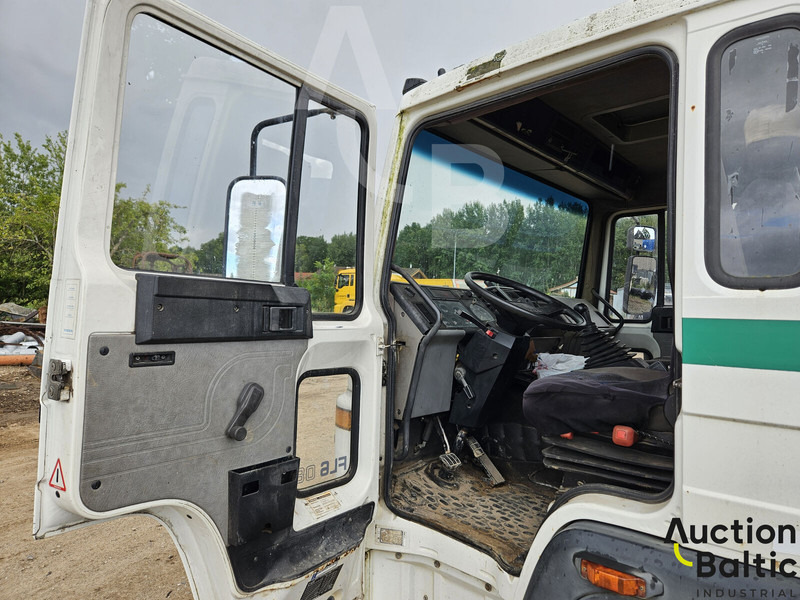Volvo FL 608 - 拖吊车:图5 Volvo FL 608 - 拖吊车:图5