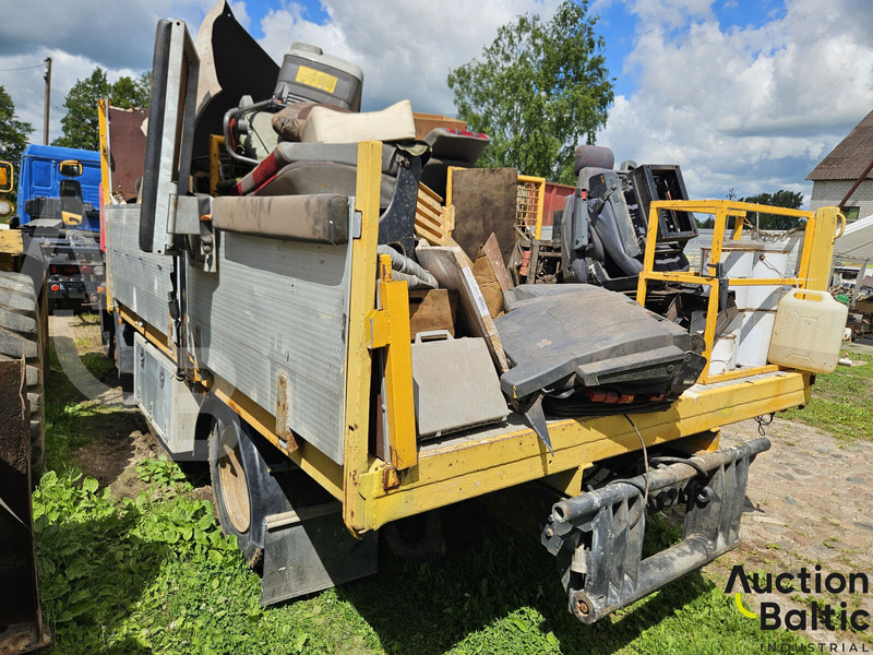 Volvo FL612 - 栏板式/ 平板卡车:图4 Volvo FL612 - 栏板式/ 平板卡车:图4