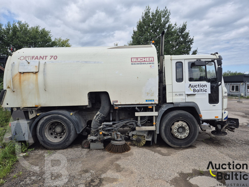 Volvo FL618 - 道路清扫机:图3 Volvo FL618 - 道路清扫机:图3