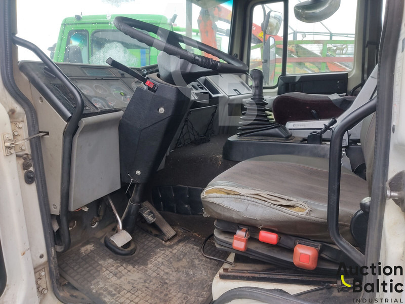 Volvo FL618 - 翻斗车, 起重车:图5 Volvo FL618 - 翻斗车, 起重车:图5