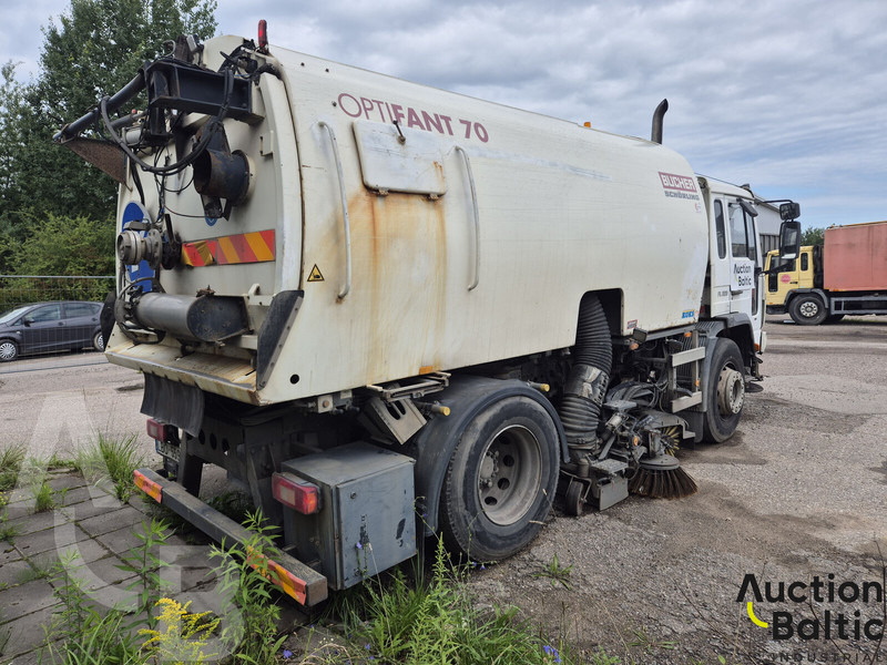 Volvo FL618 - 道路清扫机:图4 Volvo FL618 - 道路清扫机:图4