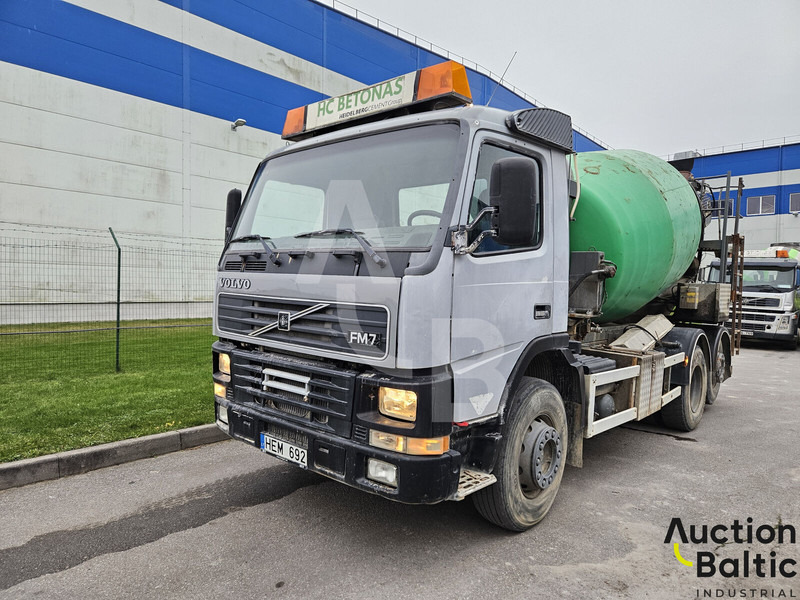 Volvo FM12 - 混凝土搅拌车:图1 Volvo FM12 - 混凝土搅拌车:图1