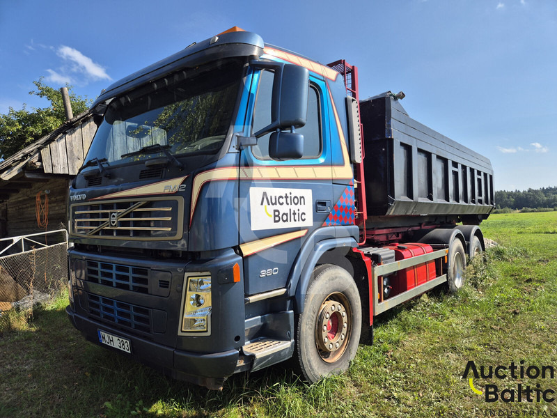 Volvo FM12 - 翻斗车:图1 Volvo FM12 - 翻斗车:图1