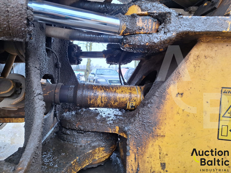轮式装载机 Volvo L 180 E：图9